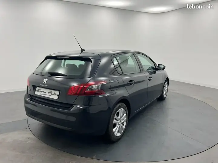 Peugeot 308 2020 photo 5
