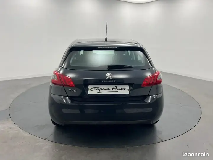 Peugeot 308 2020 photo 4