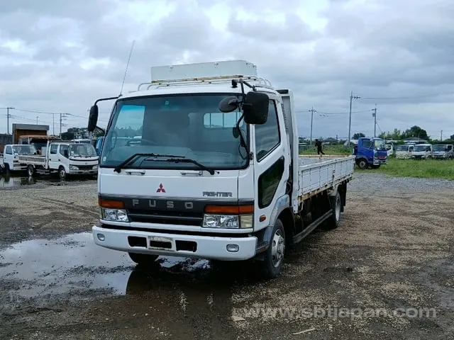 Mitsubishi Fighter 1999 photo 2