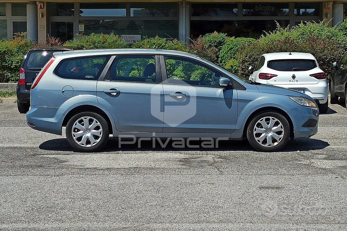 Ford Focus 2008 photo 4
