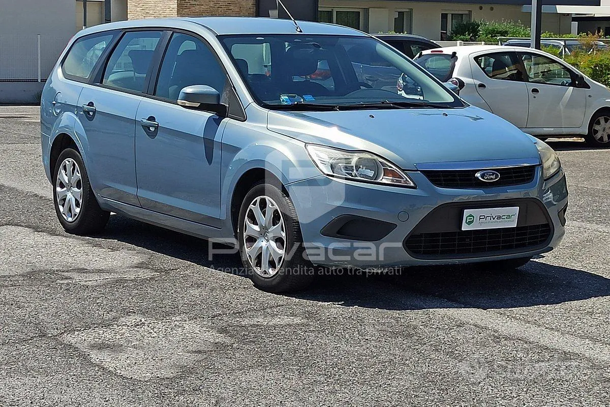 Ford Focus 2008 photo 3