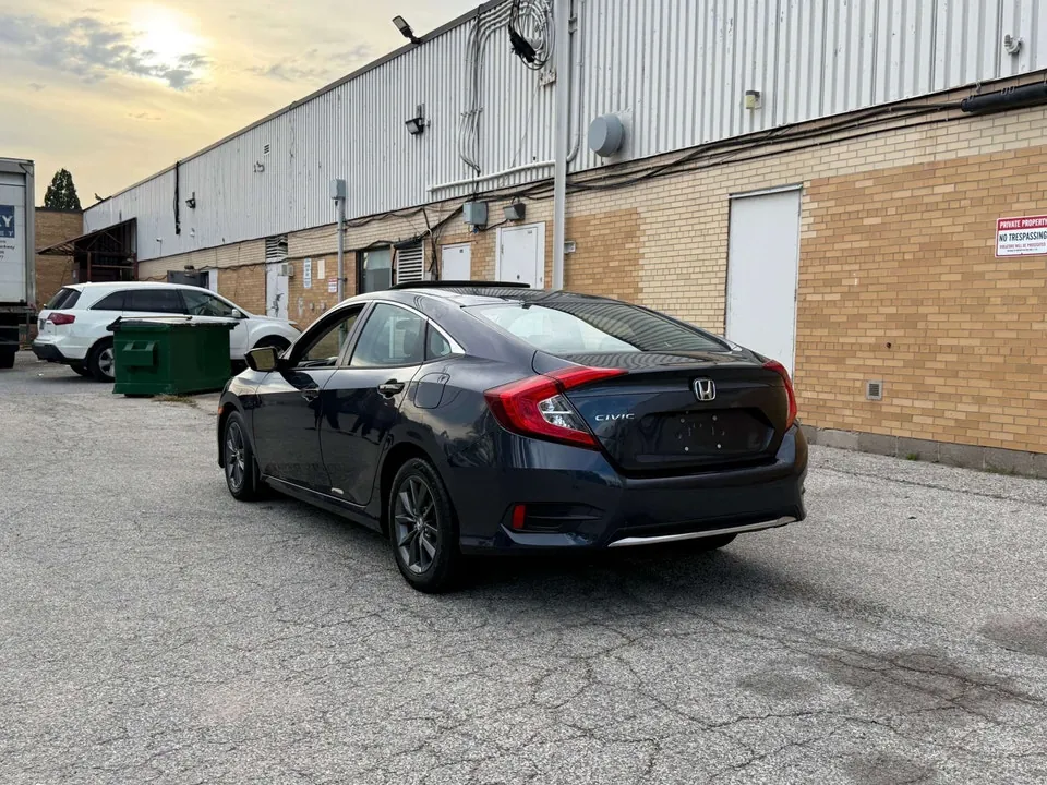 Honda Civic 2021 photo 4