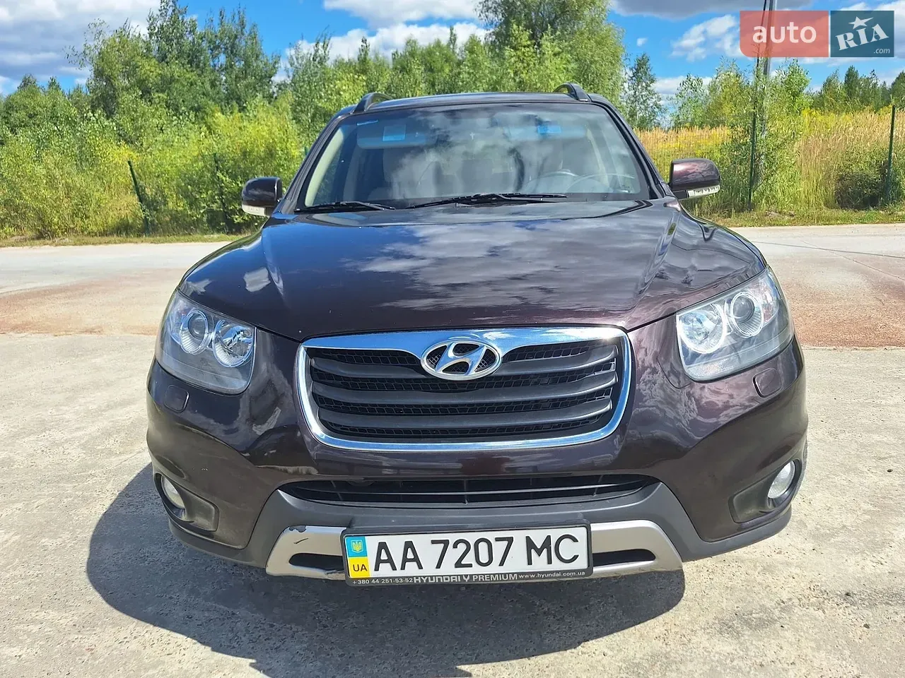 Hyundai Santa Fe 2012 photo 2
