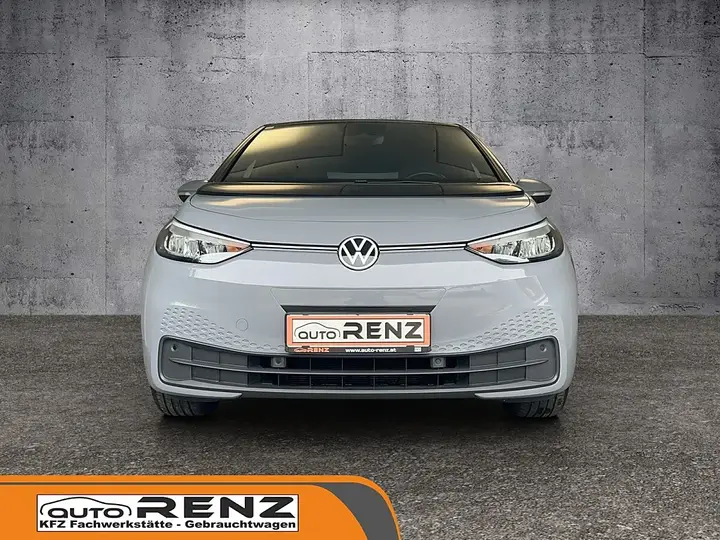 Volkswagen Id.3 2023 photo 2