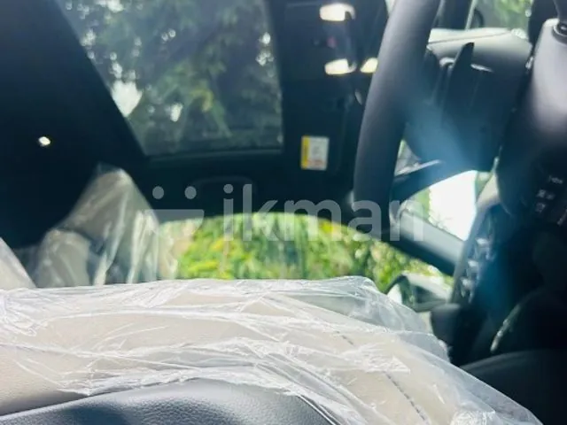 Honda Vezel 2025 photo 5