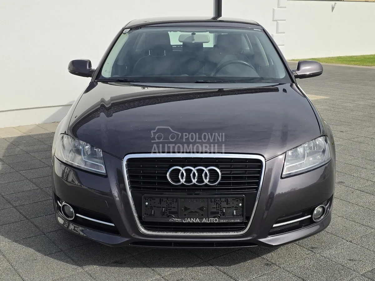 Audi A3 2012 photo 2