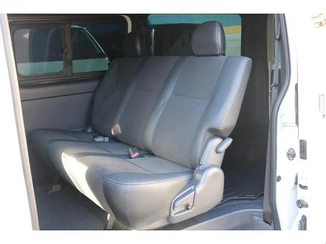 Toyota Hiace 2023 photo 4