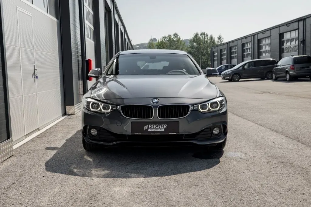 BMW 4 Series 2021 photo 2