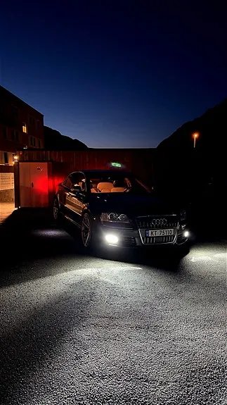 Audi S8 2008 photo 3