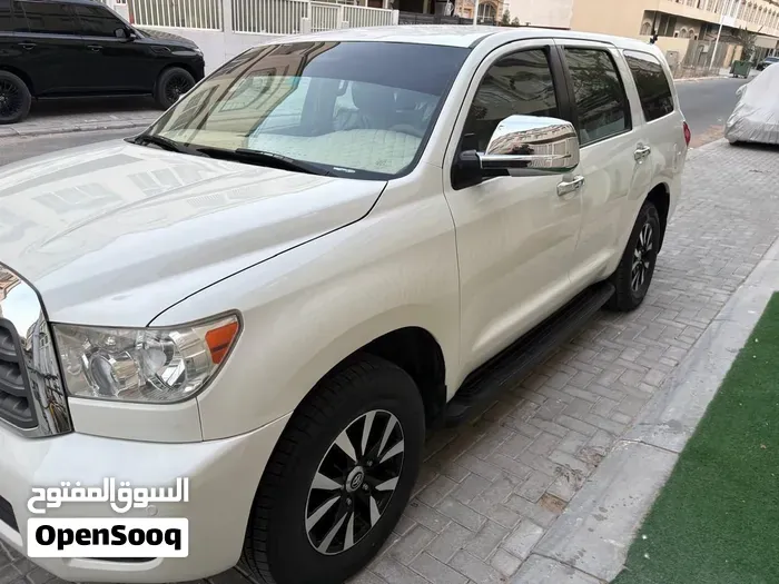 Toyota Sequoia
