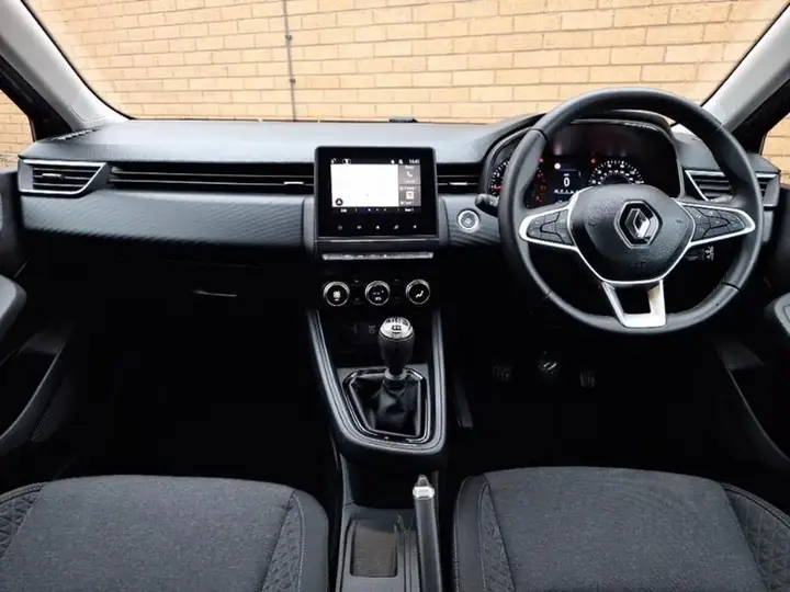 Renault Clio 2022 photo 3
