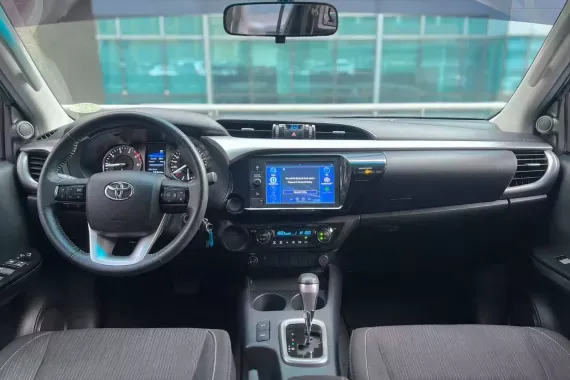 Toyota Hilux 2023 photo 5