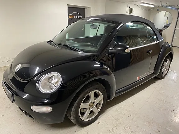 Volkswagen New Beetle 2004 photo 4