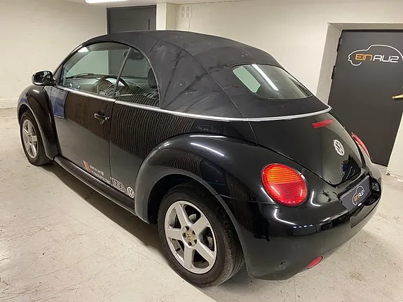 Volkswagen New Beetle 2004 photo 5