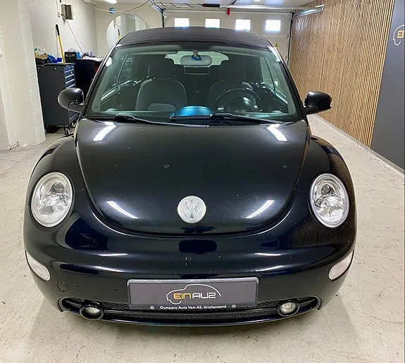 Volkswagen New Beetle 2004 photo 2