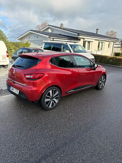 Renault Clio 2015 photo 2