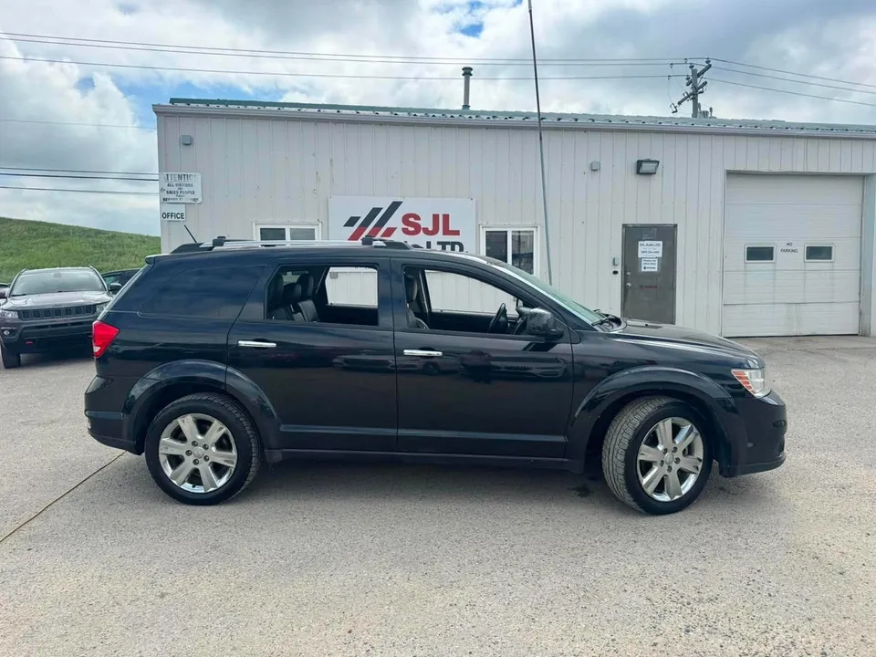 Dodge Journey 2013 photo 2