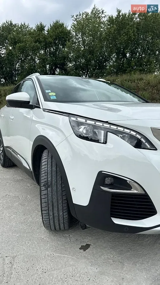 Peugeot 3008 2018 photo 4
