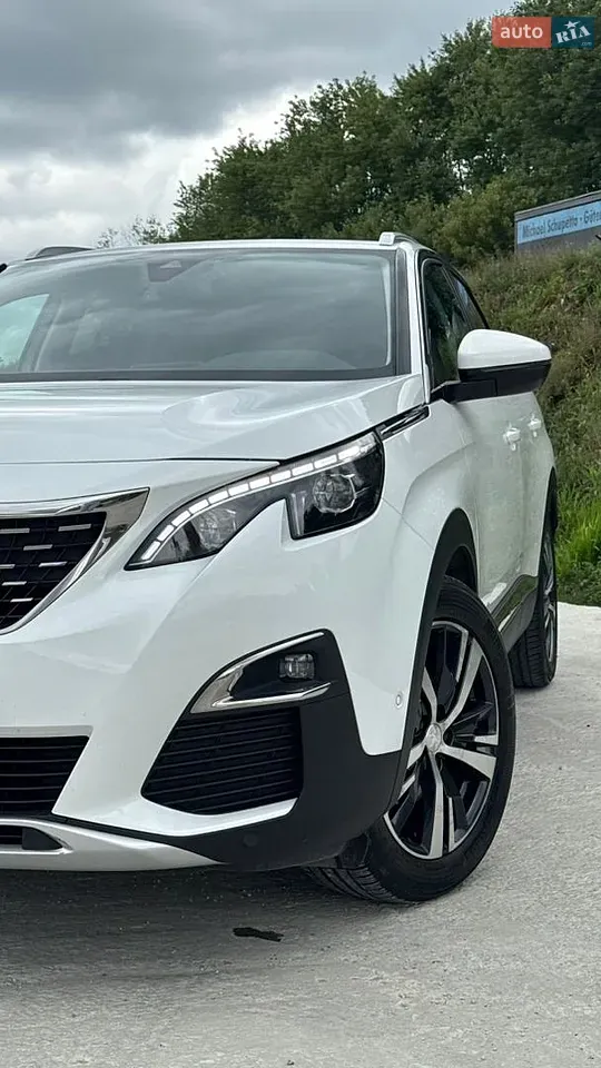 Peugeot 3008 2018 photo 3