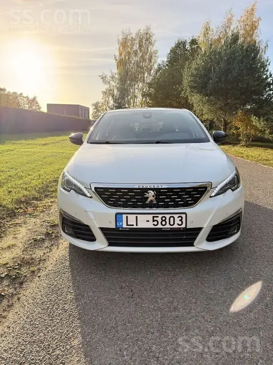Peugeot 308 2017 photo 2