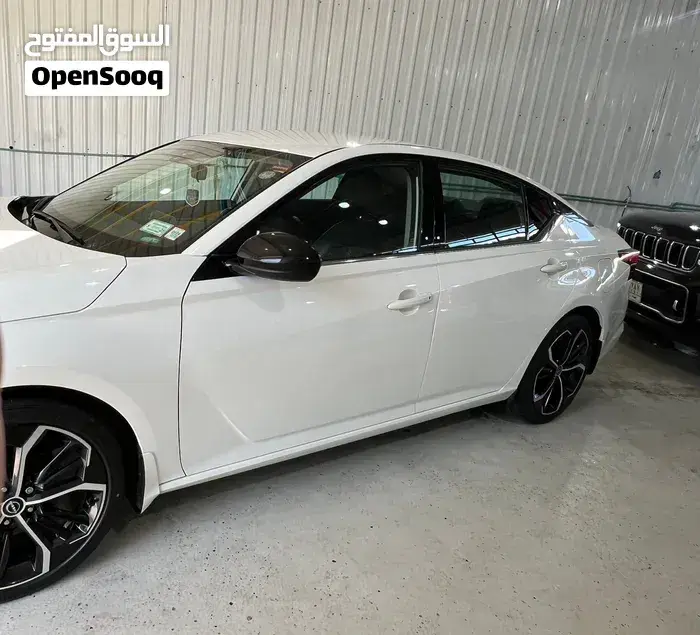 Nissan Altima 2023 photo 3