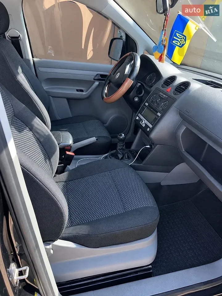 Volkswagen Caddy 2008 photo 2