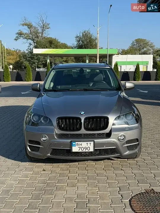 BMW X5 2013 photo 2