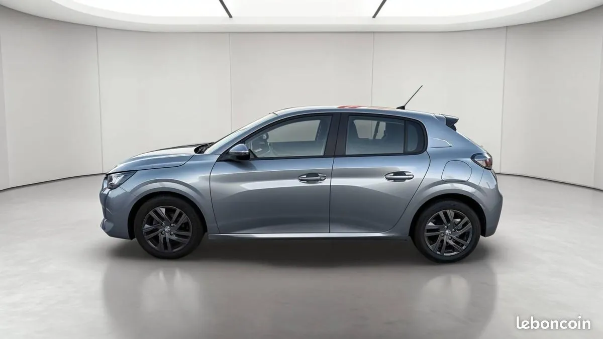 Peugeot 208 2021 photo 3