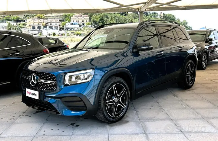 Mercedes-Benz Glb