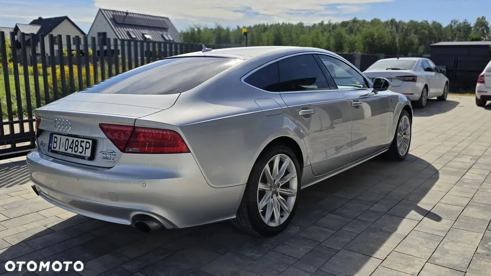 Audi A7 2012 photo 3
