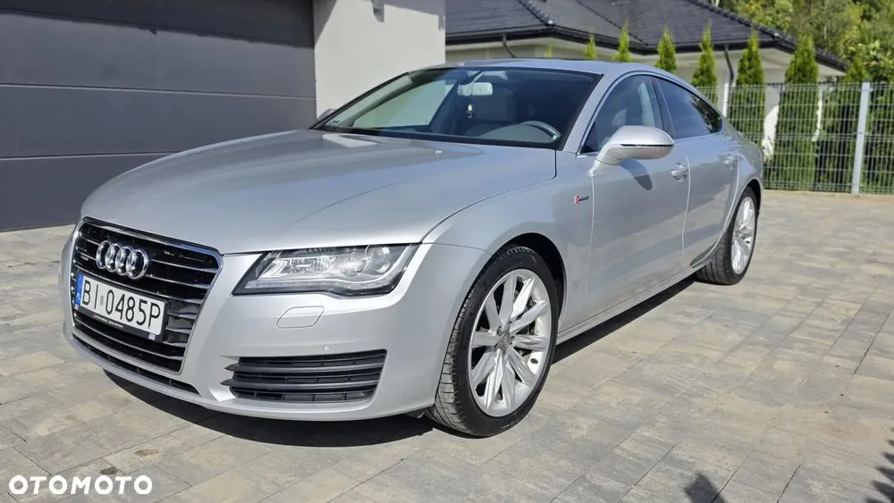 Audi A7 2012 photo 2