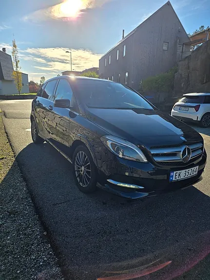 Mercedes-Benz B-Electric 2017 photo 5