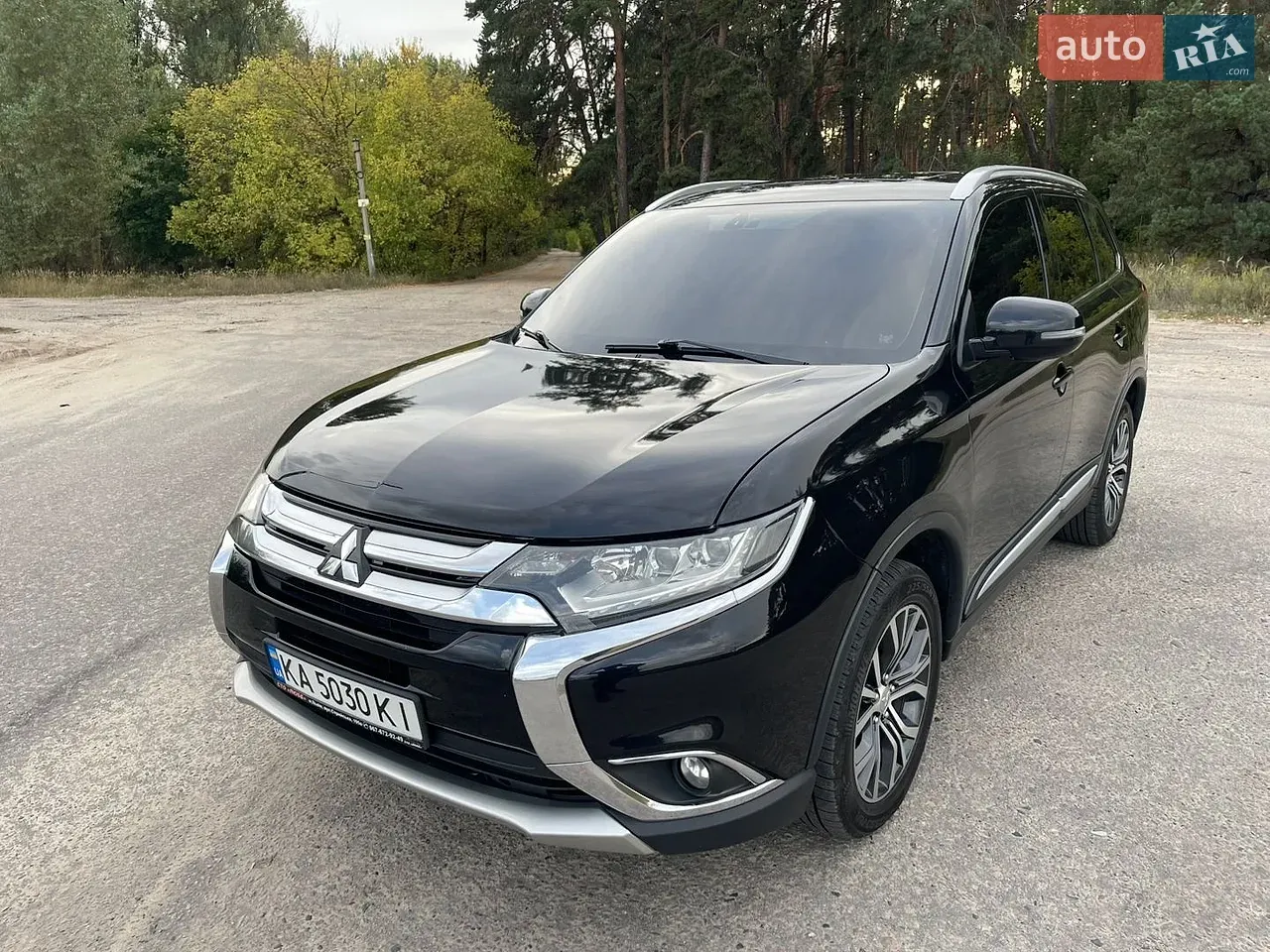 Mitsubishi Outlander 2016 photo 4