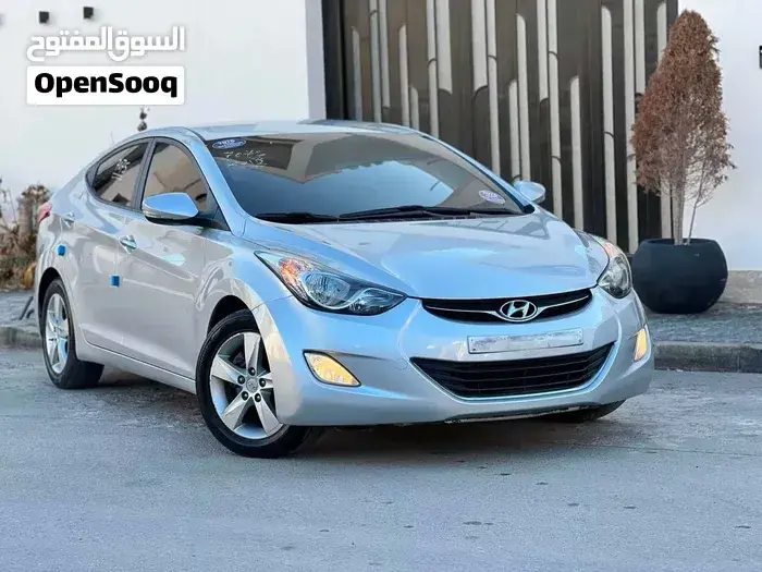 Hyundai Avante 2013 photo 5