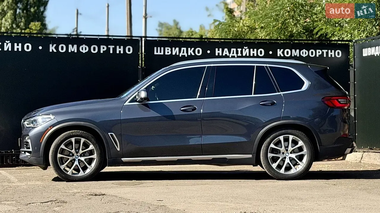 BMW X5 2018 photo 2