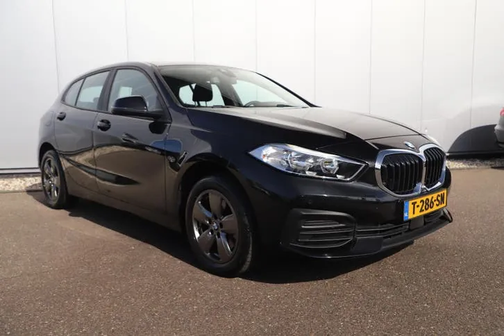 BMW 1Serie 2023 photo 3