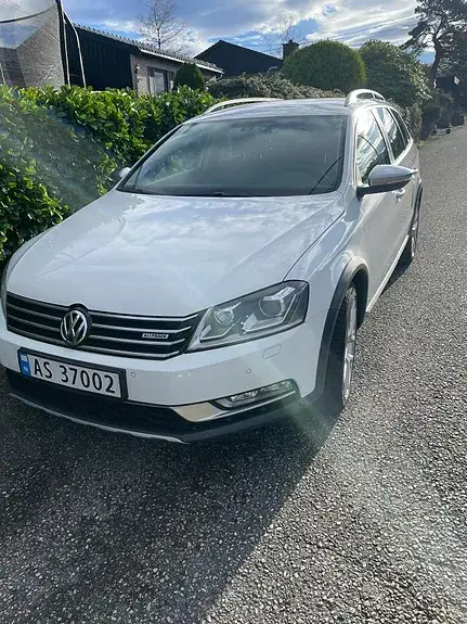 Volkswagen Passat 2013 photo 5