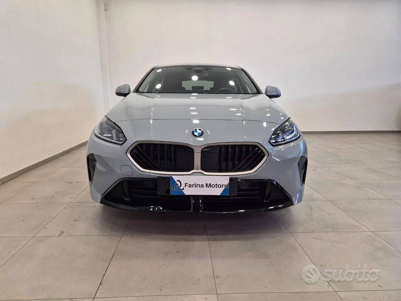 BMW 1 Series 2025 photo 2