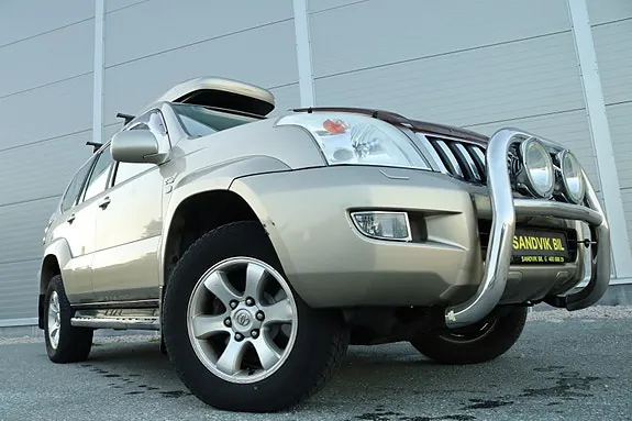 Toyota Land Cruiser 2005 photo 5