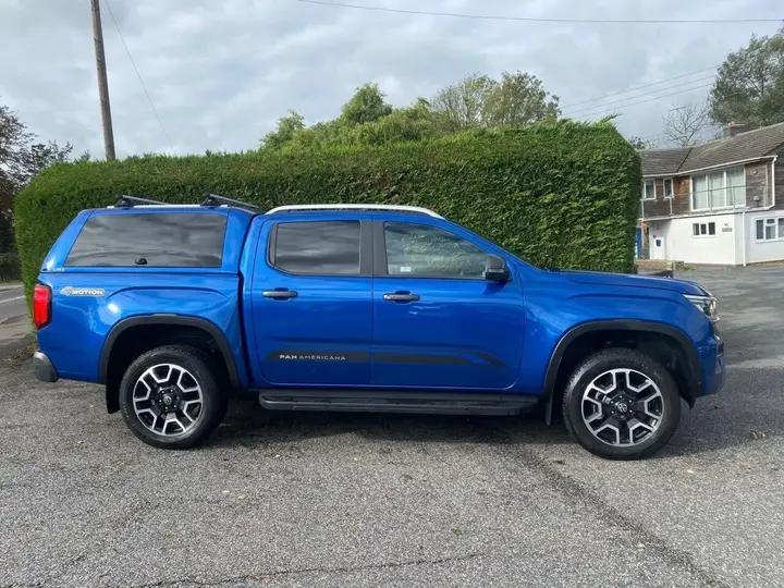 Volkswagen Amarok 2024 photo 2