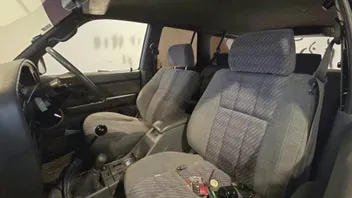 Toyota Hilux 1992 photo 5