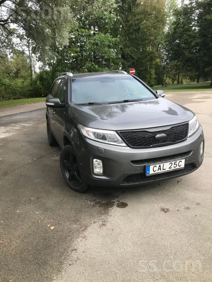 Kia Sorento 2013 photo 2