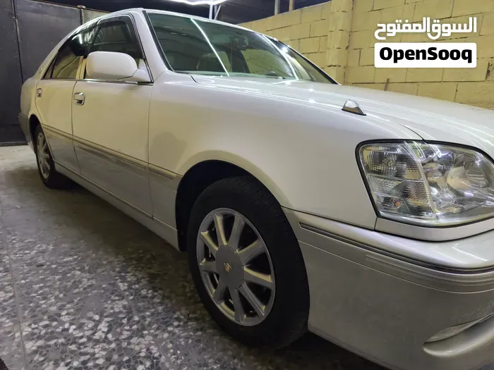 Toyota Crown 2002 photo 5