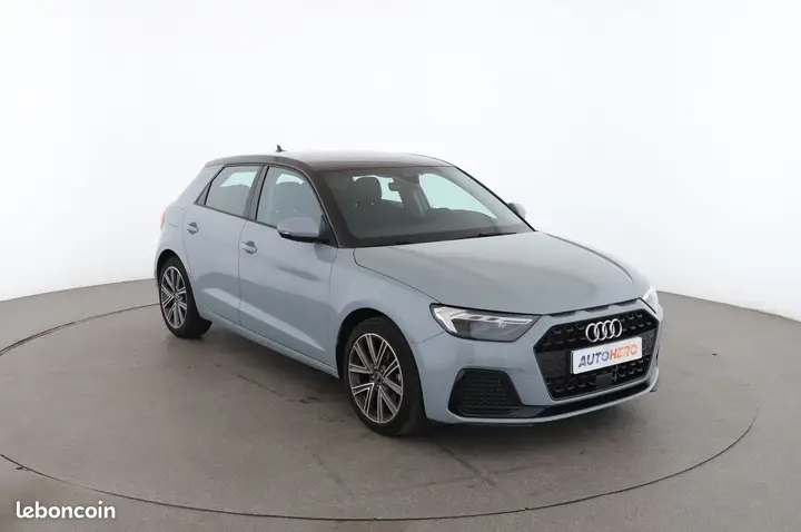 Audi A1 2025 photo 4