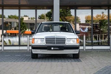 Mercedes-Benz 190-Serie 1989 photo 2
