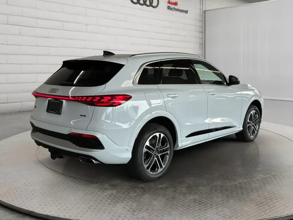 Audi Q5 2026 photo 5
