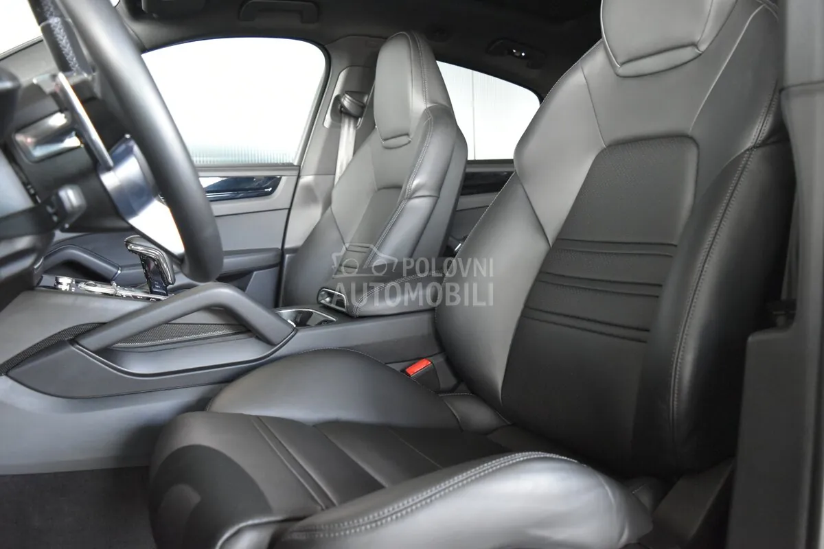 Porsche Cayenne 2023 photo 5