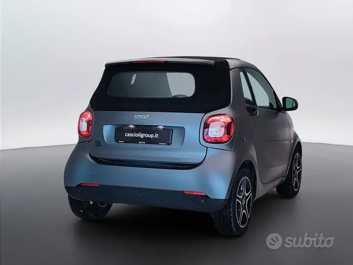 Smart Fortwo 2023 photo 4