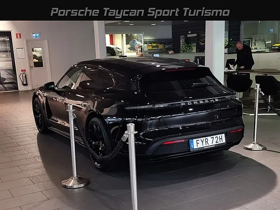 Porsche Taycan 2023 photo 4