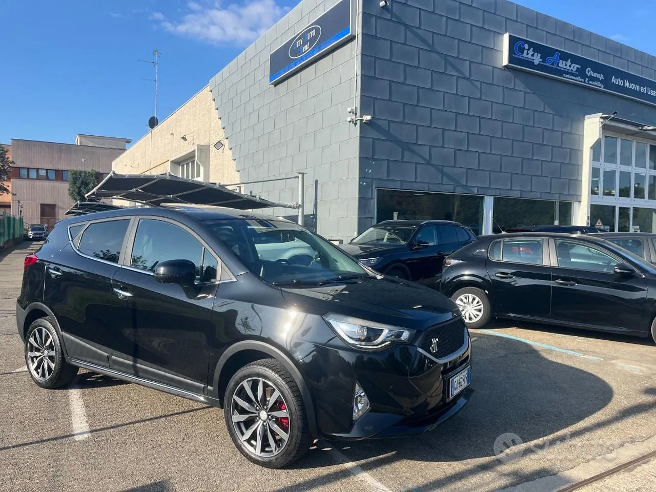 DR Automobiles Dr4